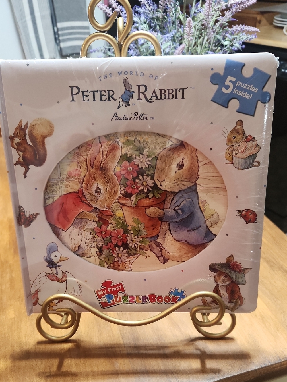 THE WORD OF PETER RABBIT PUZZLE BOOK